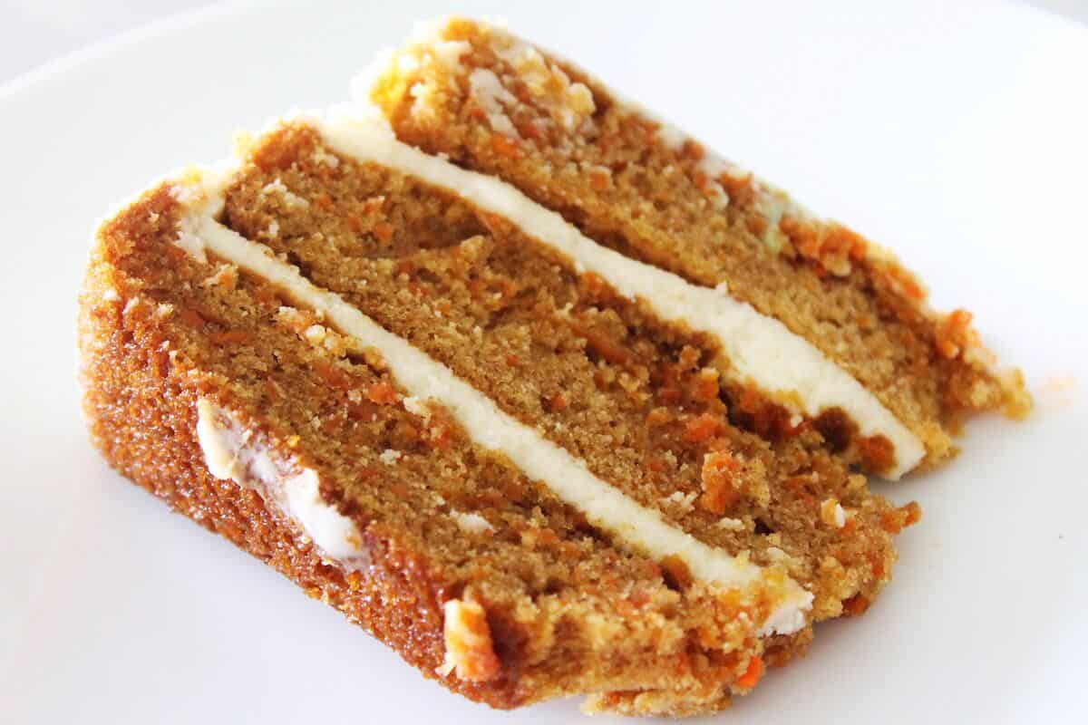 carrot cake with cream cheese frosting