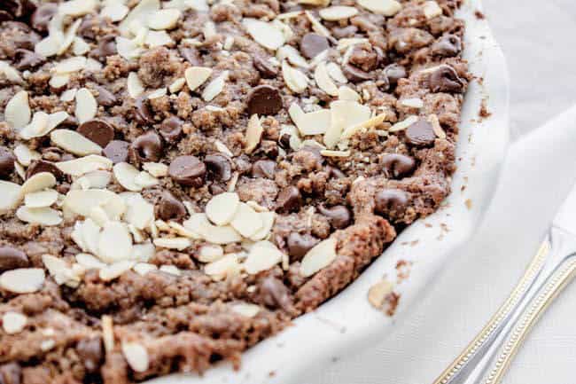 chocolate banana crumb cake