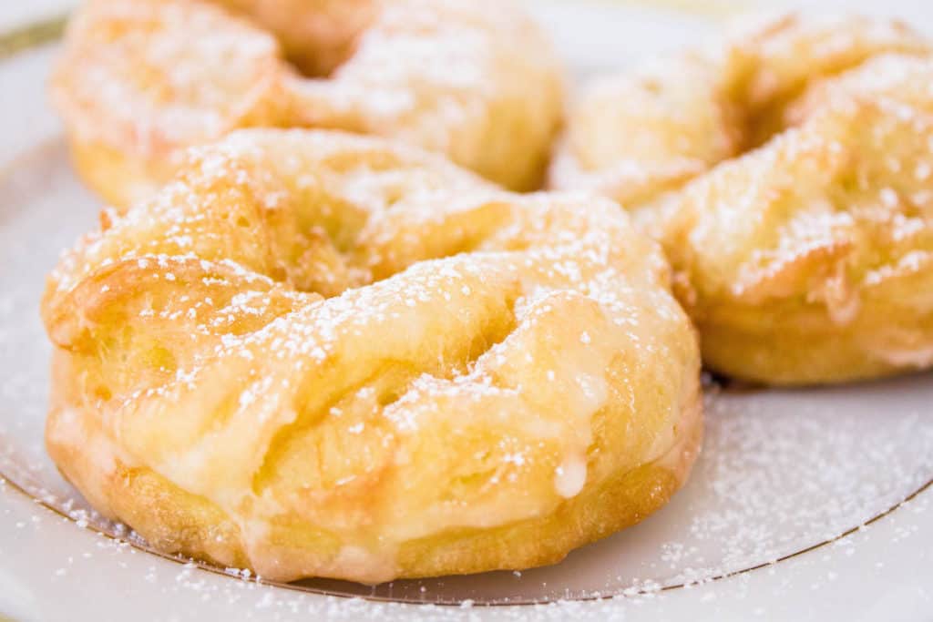 french cruller donuts