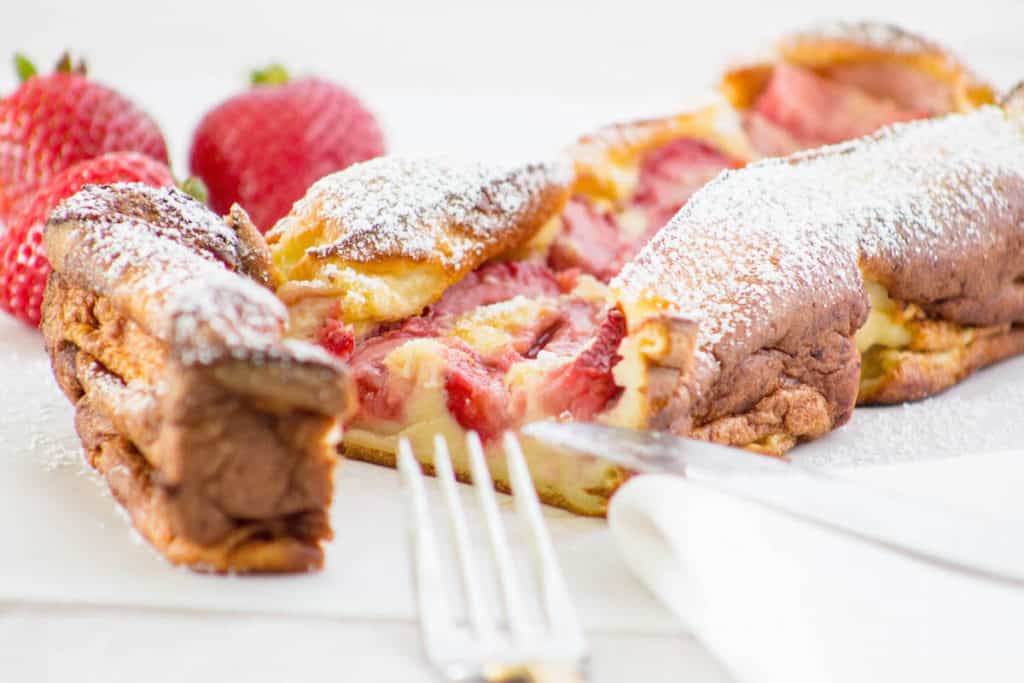 strawberry flaugnarde