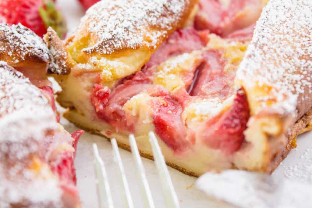 strawberry flaugnarde