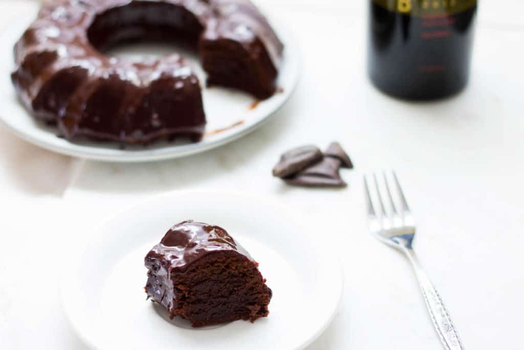dark chocolate cake with red wine glaze