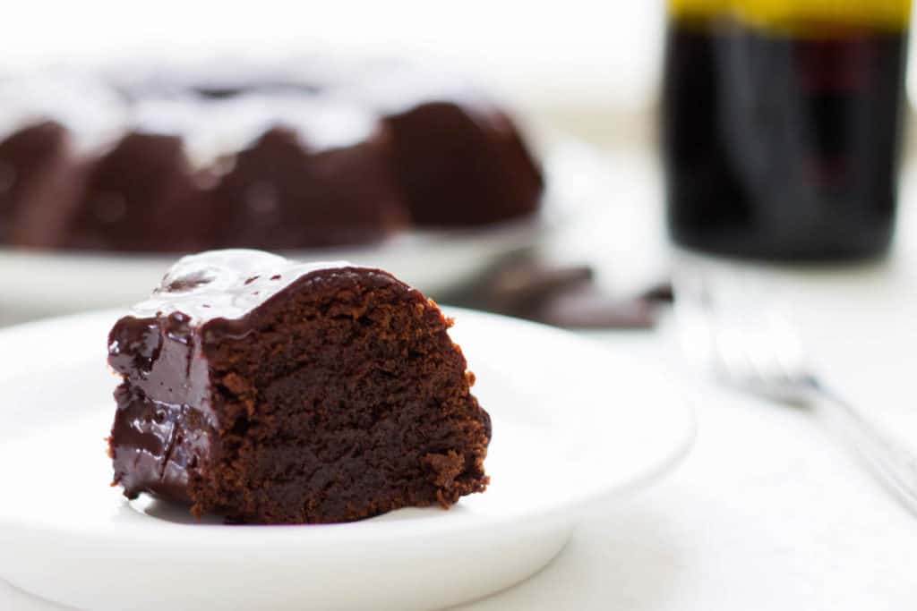 dark chocolate cake with red wine glaze