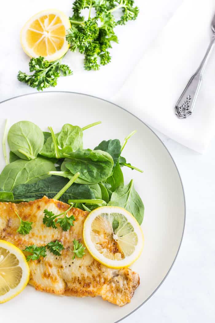 Sole Meunière: Fish pan-fried in a lemon-butter sauce. 10 minute meal! Recipe via MonPetitFour.com