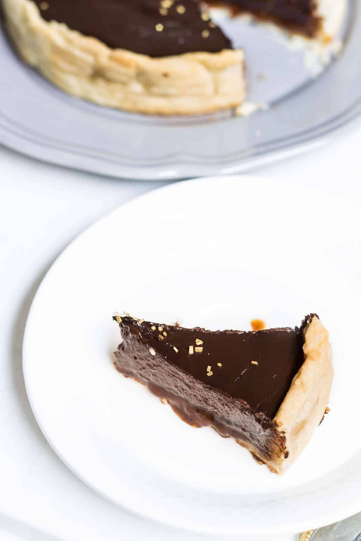 chocolate tart with caramel