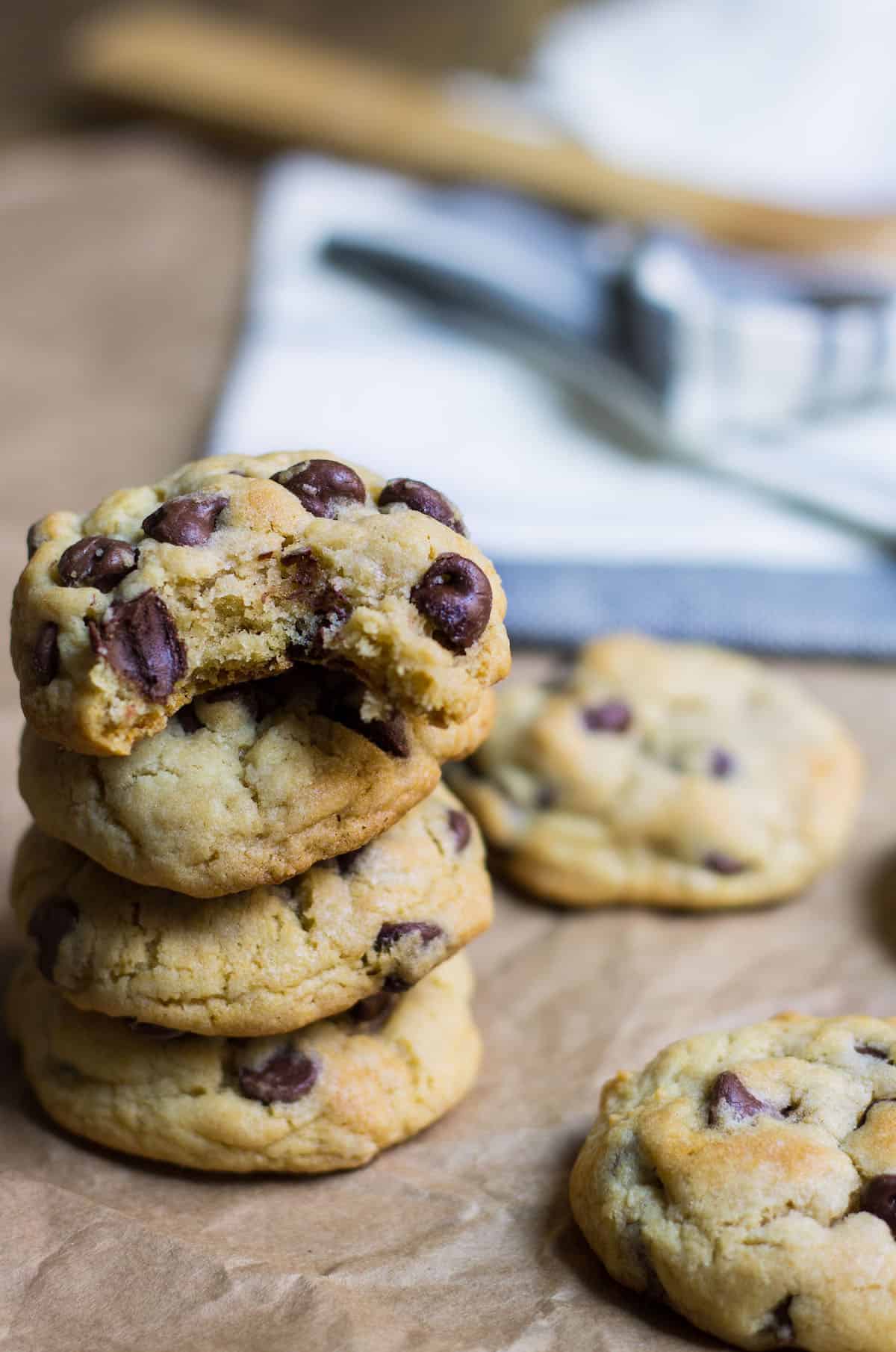 Chocolate Chip Cookies : the old-fashioned way! Recipe via MonPetitFour.com