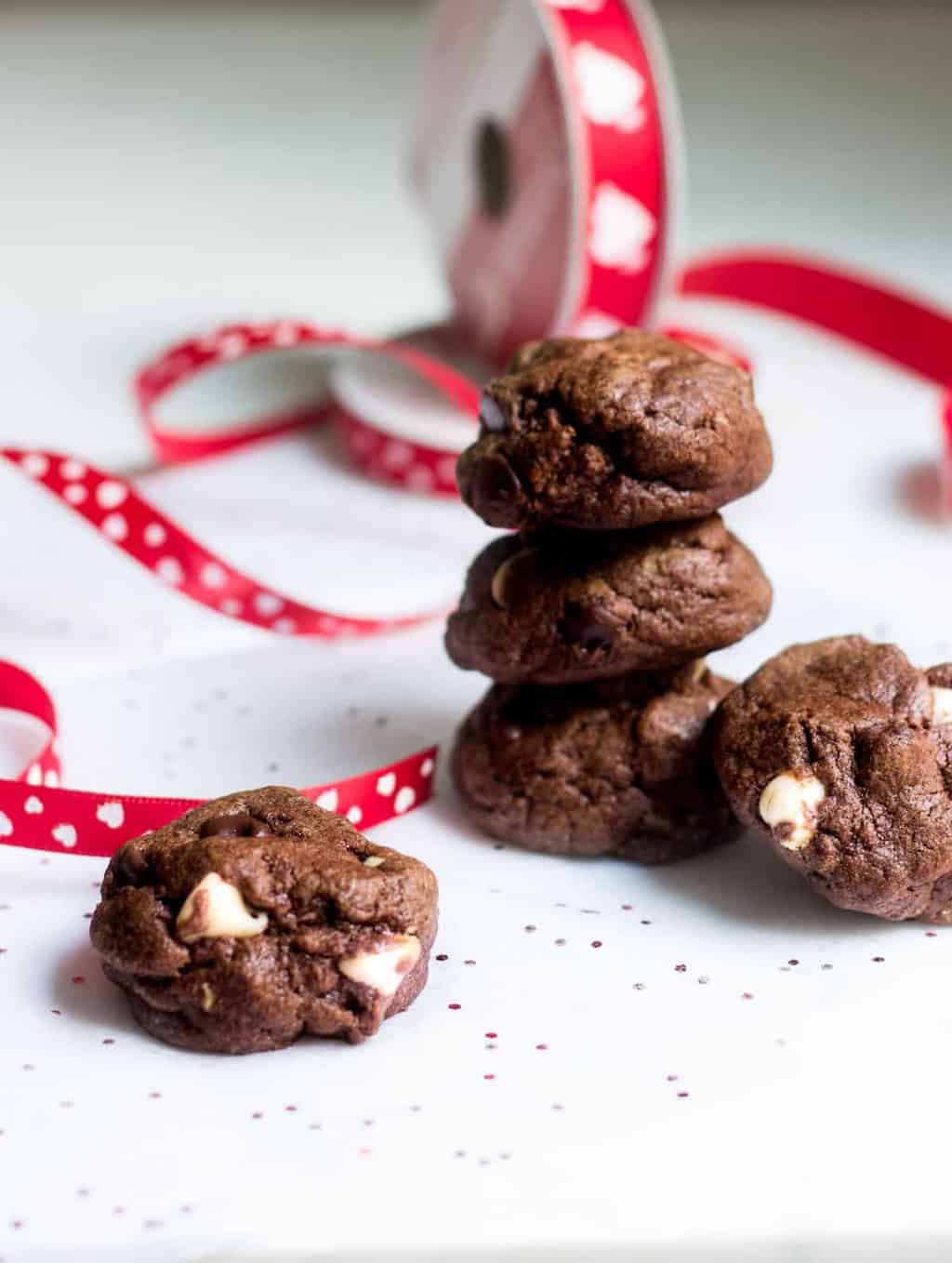 Double Chocolate Cookies - perfect for Valentine's Day! Recipe via MonPetitFour.com