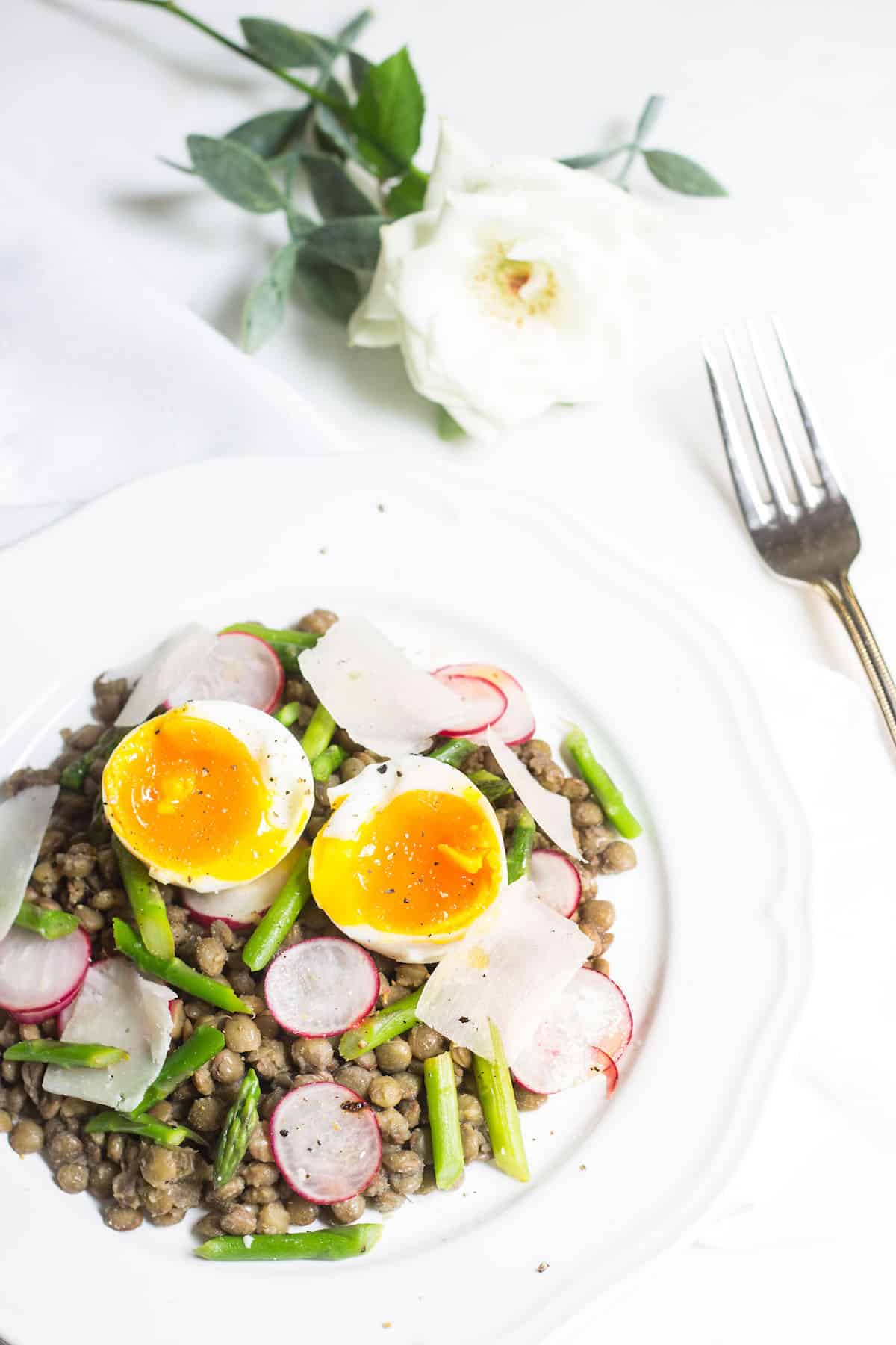 French Lentil Salad: warm lentils with asparagus and a soft boiled egg. Recipe via MonPetitFour.com