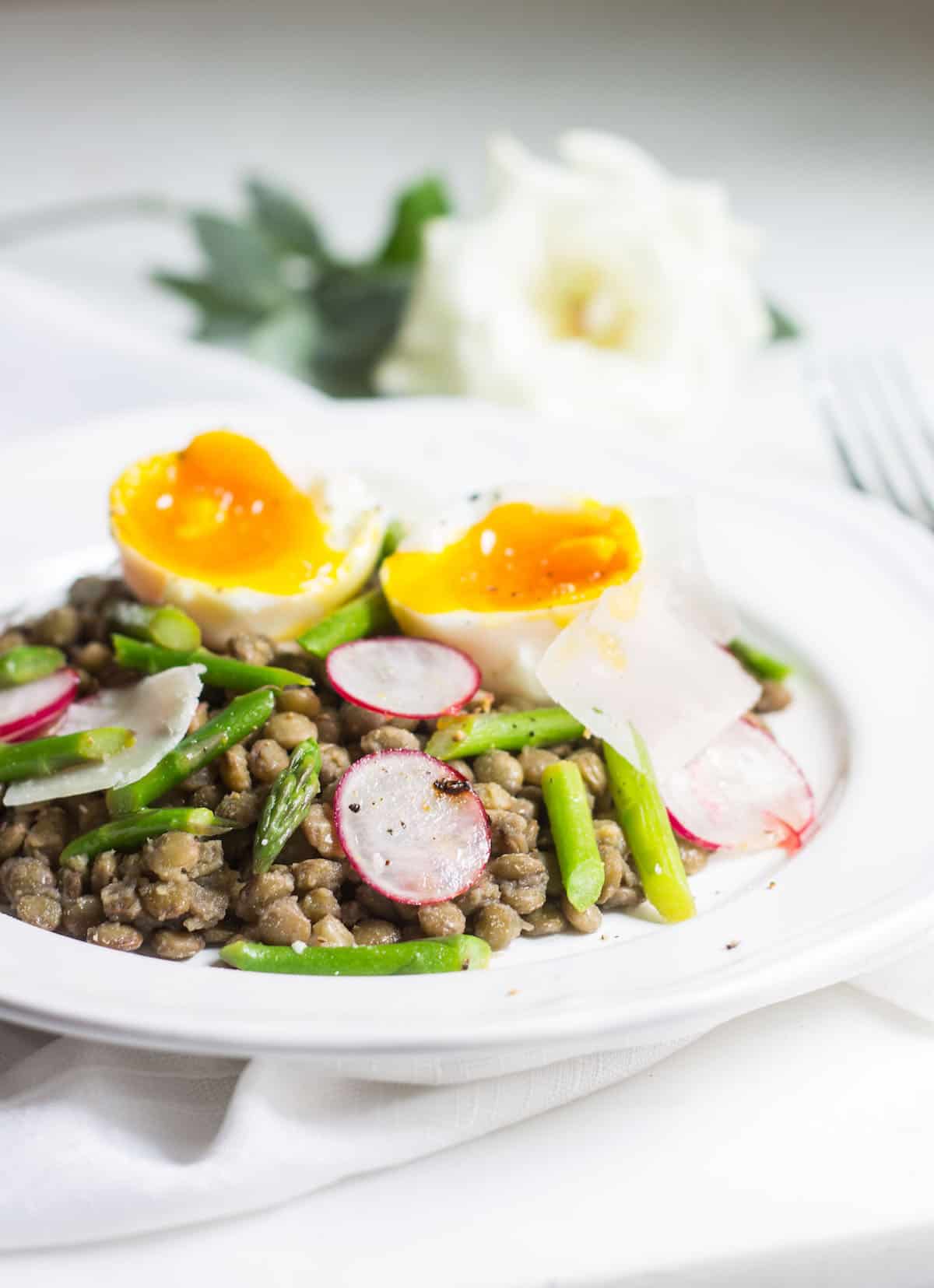 French Lentil Salad: warm lentils with asparagus and a soft boiled egg. Recipe via MonPetitFour.com
