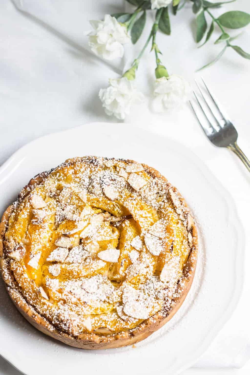 Frangipane Tart with Oranges: a sweet, almond cream tart with delicious orange wedges. Recipe via MonPetitFour.com
