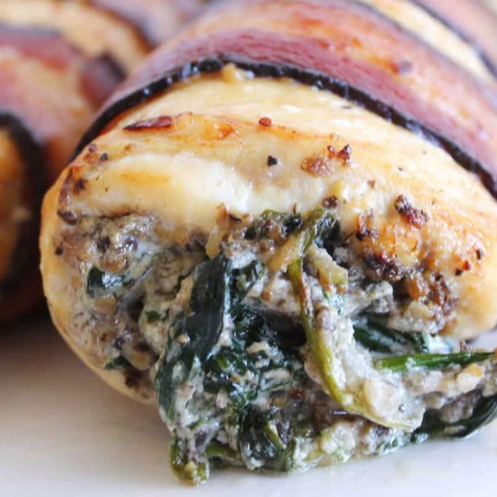 bacon wrapped spinach stuffed chicken