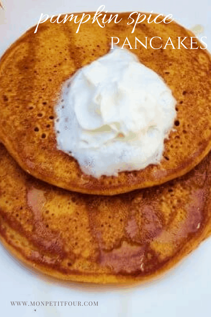 Pumpkin Spice Pancakes: fluffy pancakes flavored with pumpkin purée and fall spices. Easy recipe via MonPetitFour.com