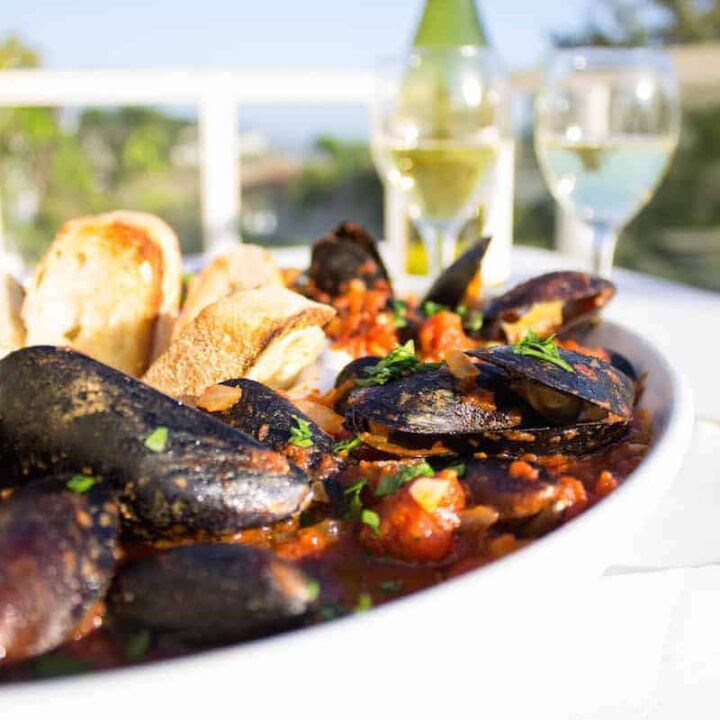 mussels with marinara
