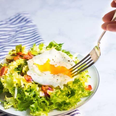 frisée aux lardons
