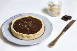 chocolate tart with caramel