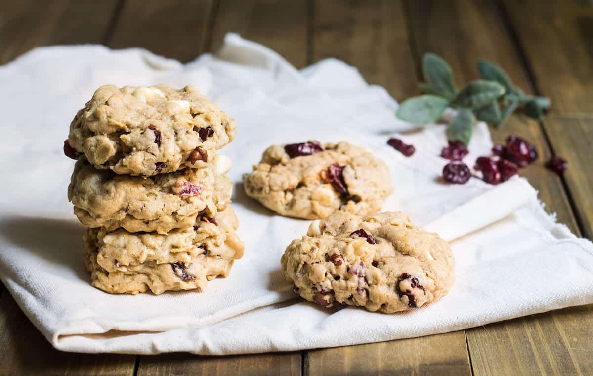 Oatmeal Cranberry White Chocolate Cookies for the Holidays. Recipe via MonPetitFour.com