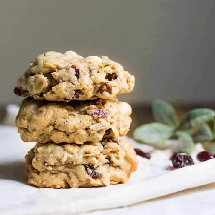 Oatmeal Cranberry White Chocolate Cookies for the Holidays. Recipe via MonPetitFour.com