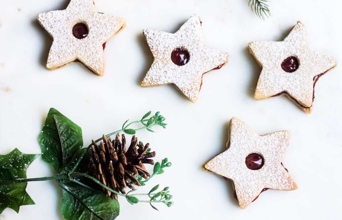 Linzer Cookies made with almond flour and strawberry jam. Recipe via MonPetitFour.com