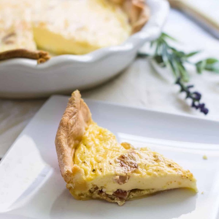 Best Quiche Lorraine Recipe: easy and delicious French breakfast idea via MonPetitFour.com