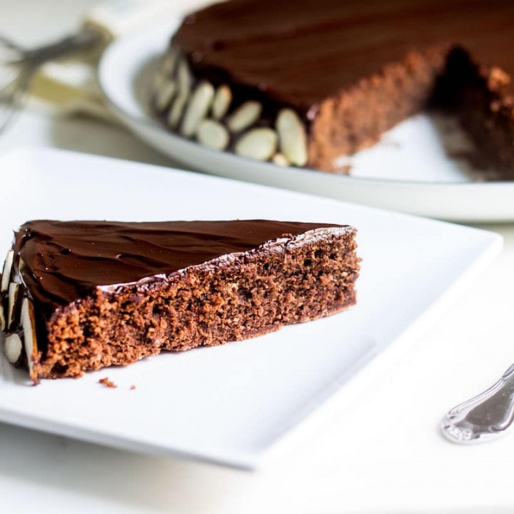 Reine de Saba (Julia Child's Chocolate and Almond Cake). Rich, simple, and perfectly chocolate-y! Recipe via MonPetitFour.com