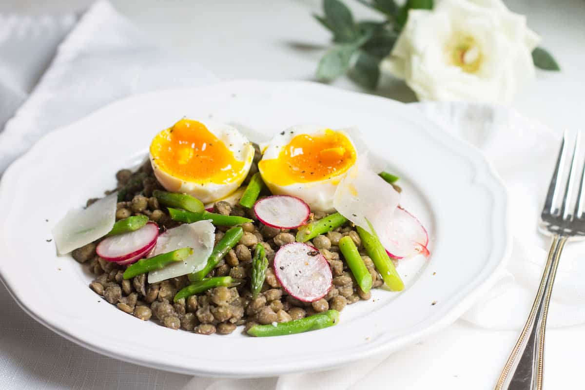 French Lentil Salad: warm lentils with asparagus and a soft boiled egg. Recipe via MonPetitFour.com