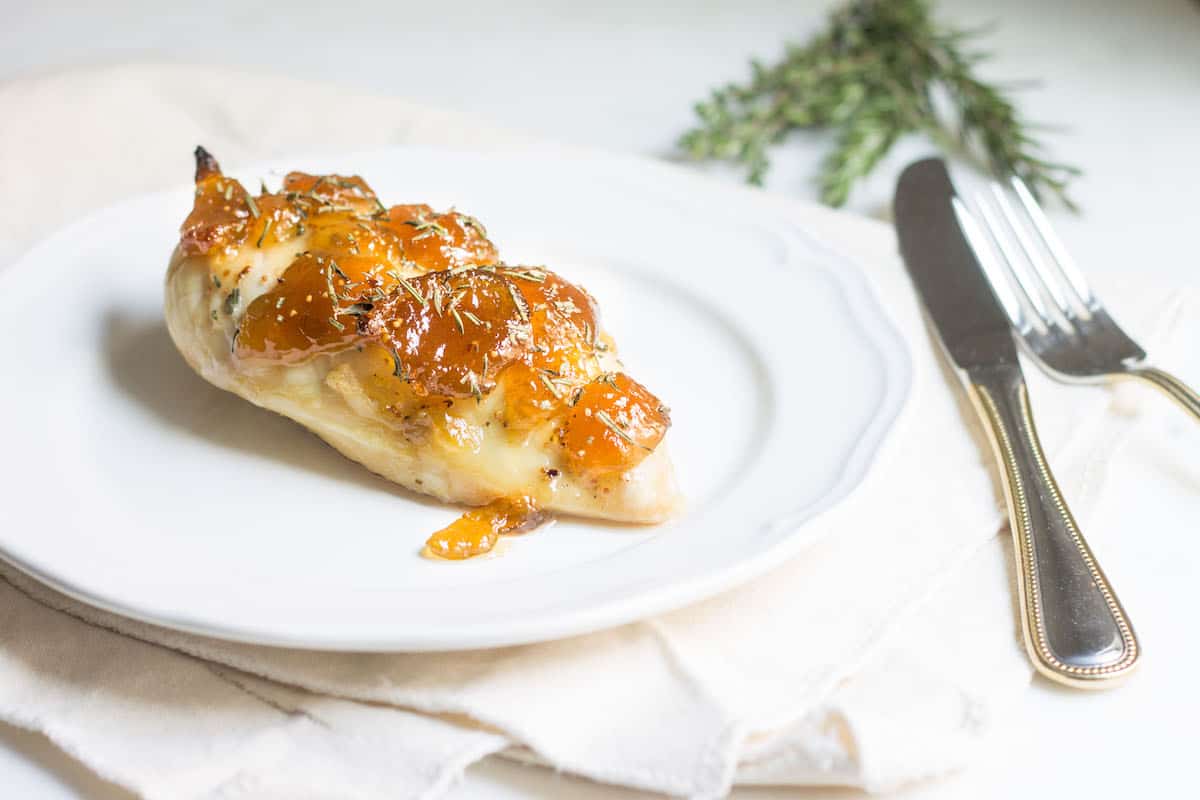 Easy Baked Chicken with Fig Preserves. A 30-minute dinner that's beautiful and delicious! Recipe via MonPetitFour.com