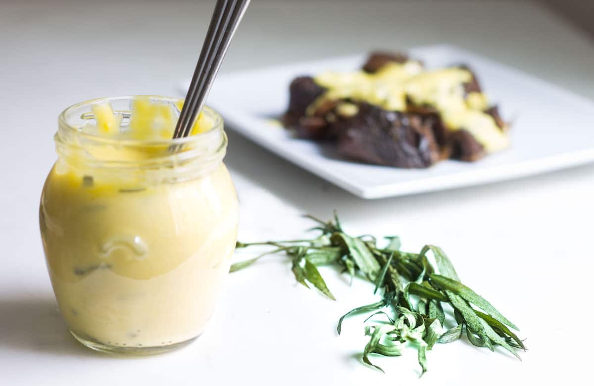 Béarnaise Sauce: a creamy, tarragon-flavored French sauce that's a dream over meat, poultry, and fish! Recipe via MonPetitFour.com