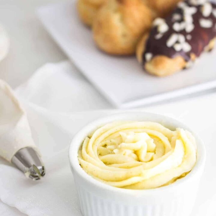 Pastry Cream (Creme Patissiere): a simple and creamy filling for tarts, cakes, and French pastries like eclairs and profiteroles! Recipe via MonPetitFour.com