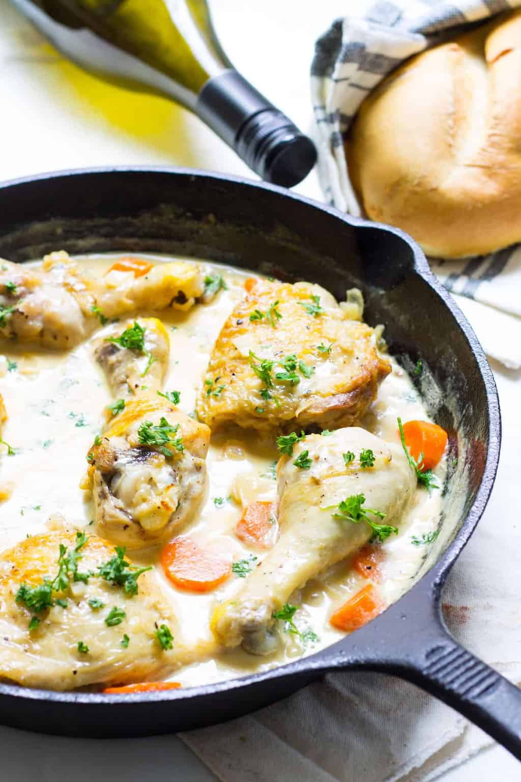 Chicken in white wine sauce with carrots image
