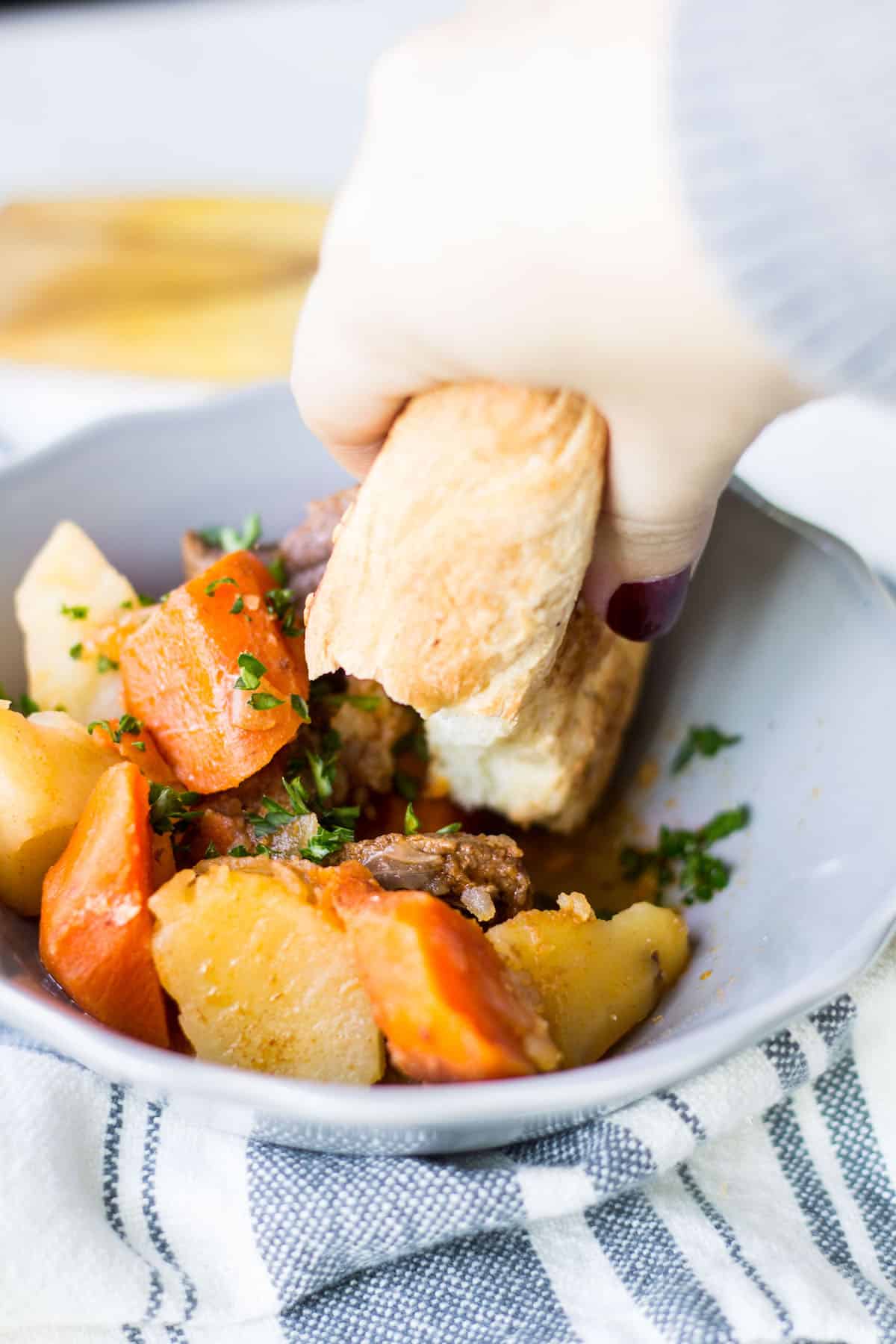 Instant Pot Beef Stew: a delicious beef stew made in the Instant Pot in half the time! A cozy, hearty meal for cold weather months. French recipe via MonPetitFour.com