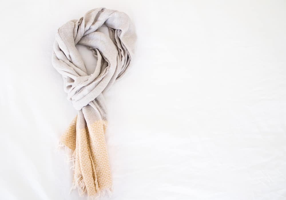 Parisian Scarf: How to Tie A Scarf like A French Woman