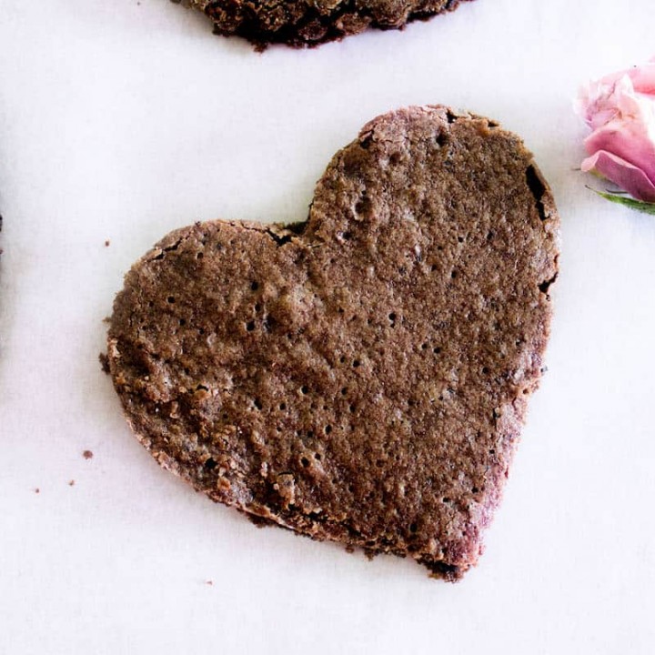 Heart-Shaped Brownies single