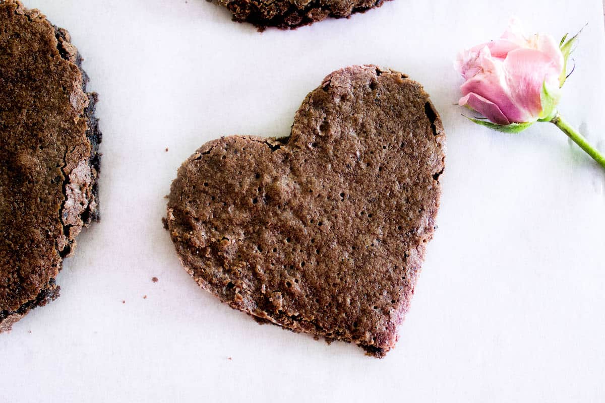 Heart-Shaped Brownies single