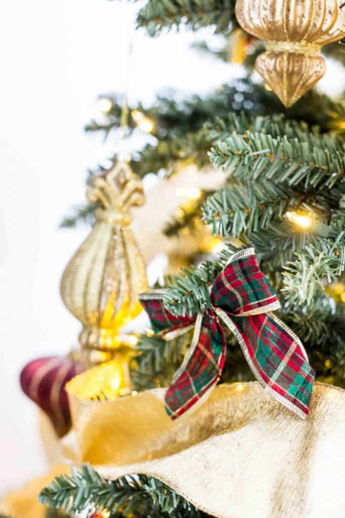 plaid bows for christmas tree