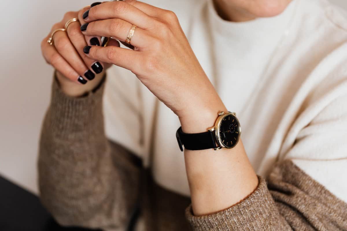 casual chic style image