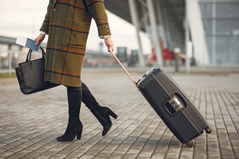 What to Think About if You’re Considering a Move Abroad – s1ep39