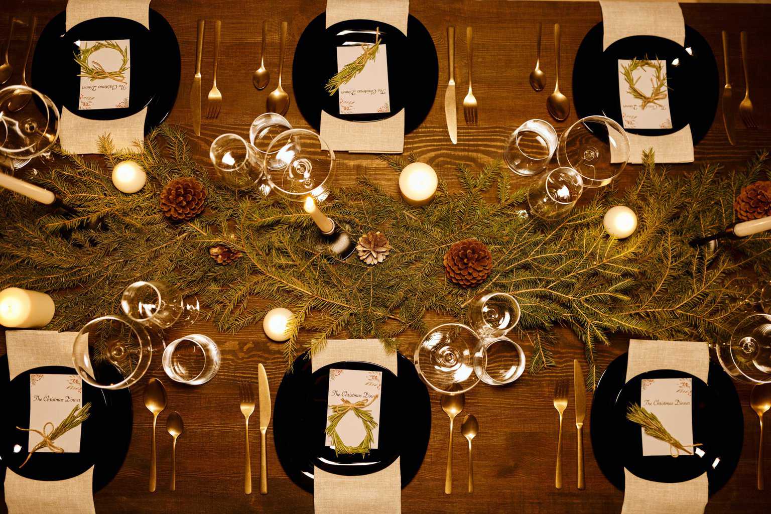 french dinner party table for the holidays