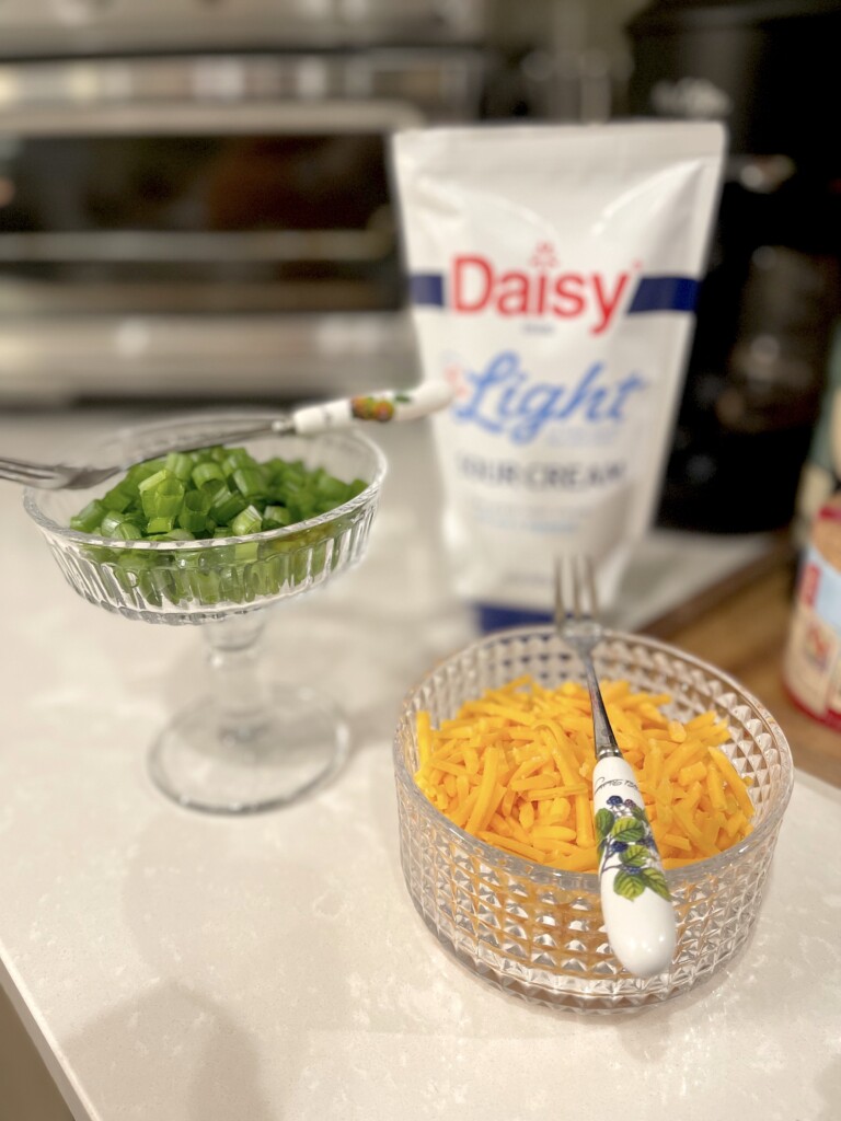 homemade chili toppings