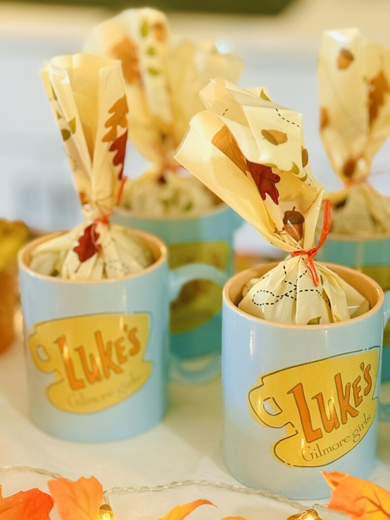 Luke's Mugs from Gilmore Girls