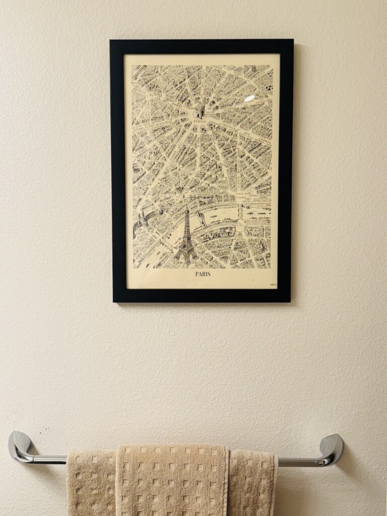 paris map in black frame