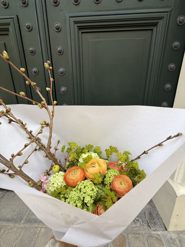 floral bouquet in paris